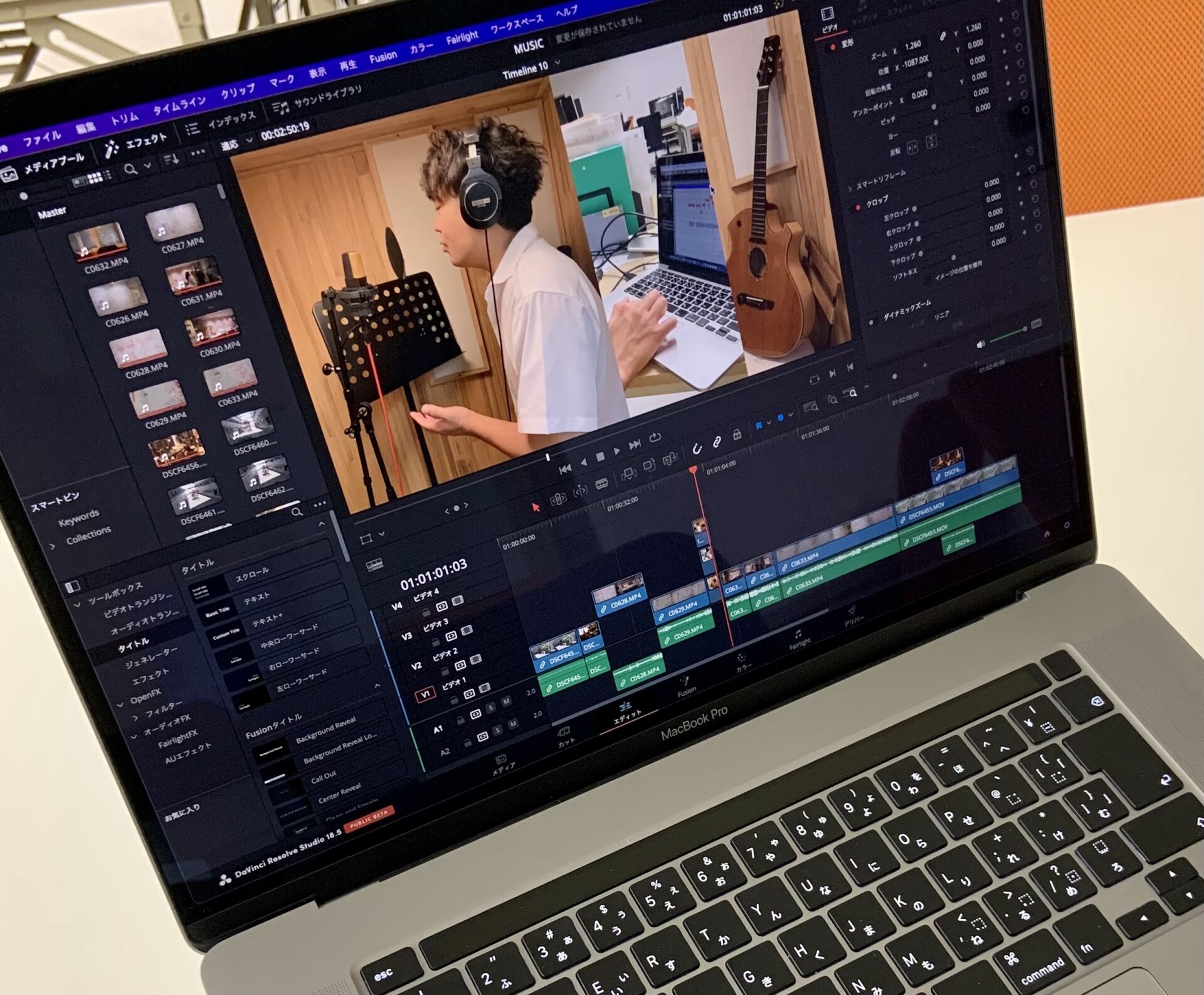 DaVinci Resolve で動画編集を行う様子